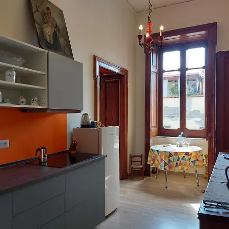 La Luna D'irene Apartment