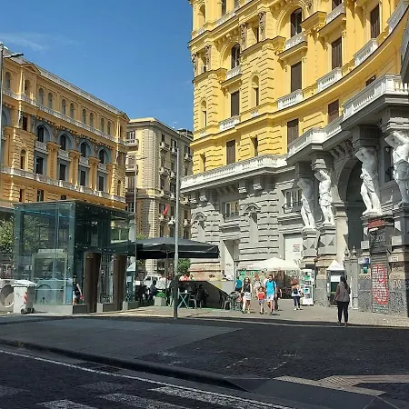 La Luna D'irene * 나폴리