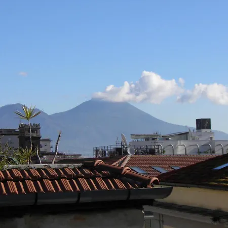 Lägenhet La Luna D'irene Neapel